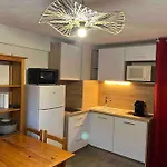 Apartamento A *